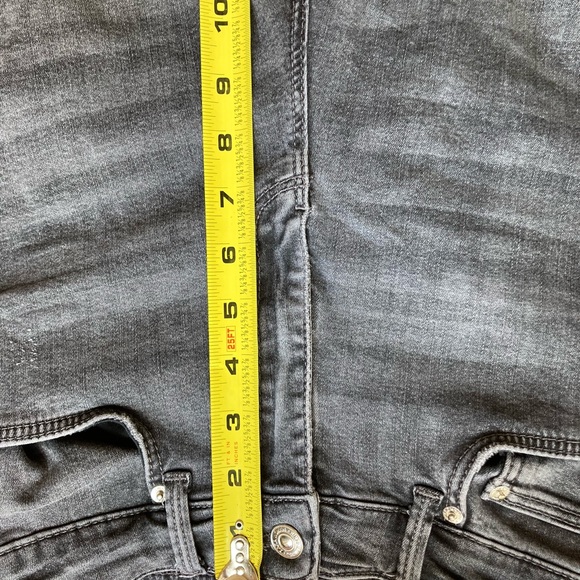 High Rise Skinny Jeans - Picture 6 of 6